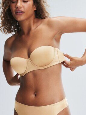 Savage X Fenty New Microfiber Strapless Bra 36B Honey Nude